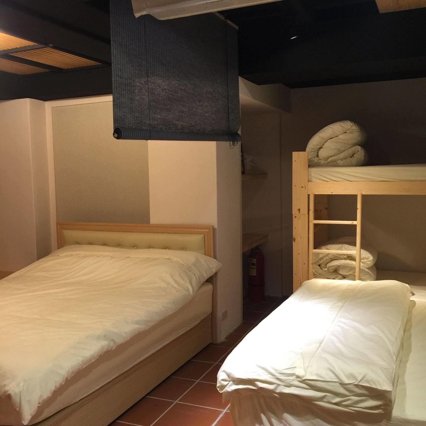 Orange Pig Inn 九份 エクステリア 写真